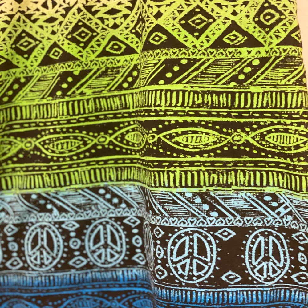 Peace sign pattern tank - Picture 4 of 5
